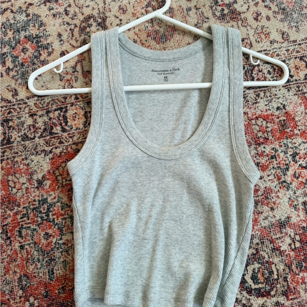 Abercrombie scoop neck crop Tank Top
